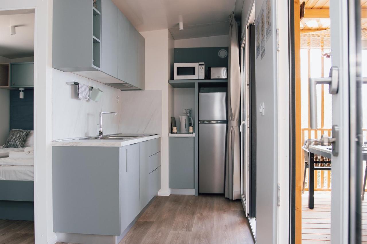Mobile Homes Selce - Lighthouse Luaran gambar
